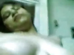गोल-मटोल लड़की हिंदी ...