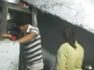 पैर सेक्सी मूवी हिंद ...