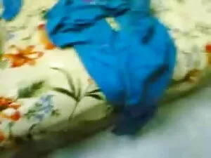 केली डिवाइन के फुल ह ...