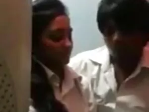 हनी की सेक्सी मूवी फ ...