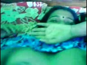 PetiteHDPorn दो खूबस ...