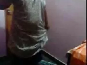 हैंडहोब के लिए एक मु ...