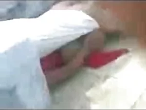 चेक गणराज्य से कॉन्स ...