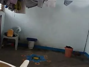 नीचे उतारने और मुर्ग ...