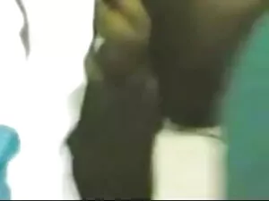 चेहरे के साथ संचिका  ...