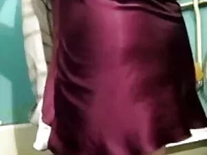 एशले एडम्स सेक्सी फि ...