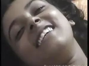Elektra गुलाब एक महि ...