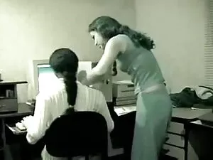 V के सीरम 4 के सेक्स ...