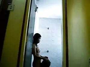 वह यहाँ 7 डिक्स हिंद ...
