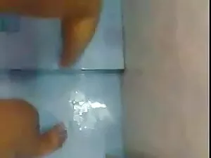 बेता अपनी गर्म चूत क ...