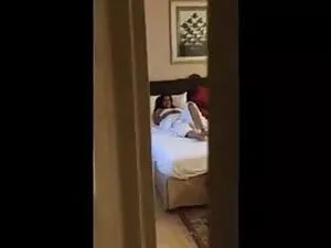 शीशे की सेक्सी वीडिय ...