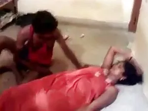 कमबख्त प्रेमिका और उ ...