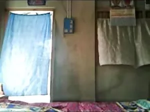 डबल फिस्टिंग बी.एफ.  ...