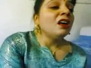 बड़े स्तन के सेक्स ह ...