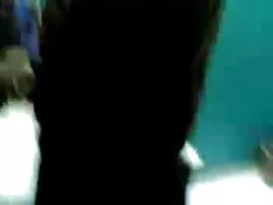 तहखाने में मज़ा सेक् ...