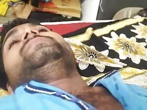 वेबकैम पर हिंदी मूवी ...